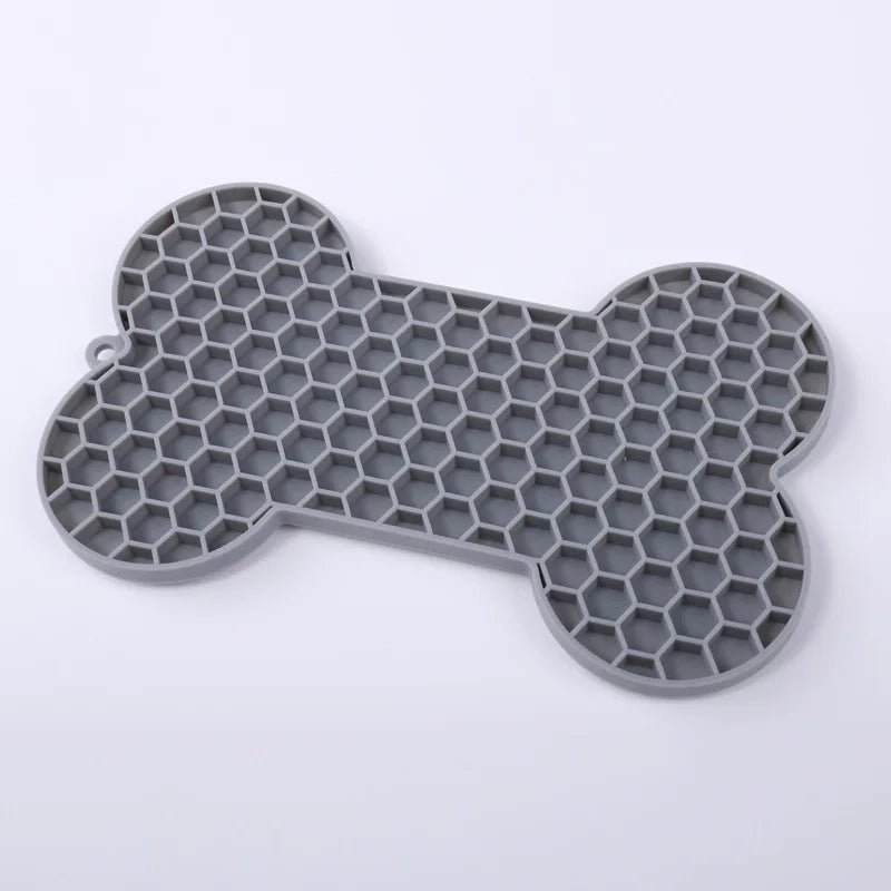 Pet Supplies Silicone Pet Licking Mat Cat Anti - choking With Slow Food Bowl Puppy Bath Distracted Licking Plate Cutlery - by PAWFECTWORLDS | PAWFECTWORLDS | , ,
