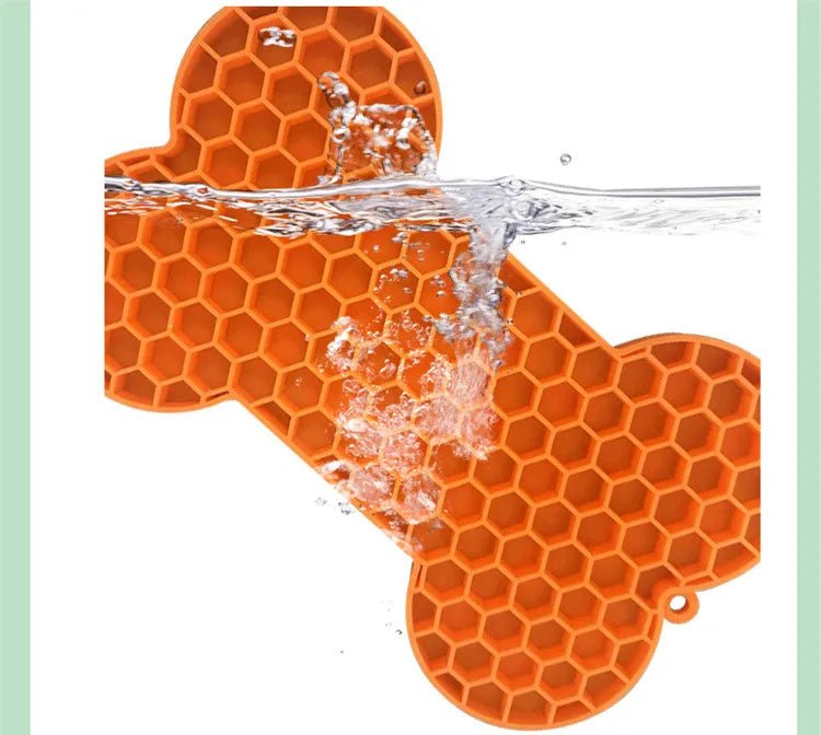 Pet Supplies Silicone Pet Licking Mat Cat Anti - choking With Slow Food Bowl Puppy Bath Distracted Licking Plate Cutlery - by PAWFECTWORLDS | PAWFECTWORLDS | , ,